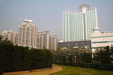 《如龙：极3 & Dark Ties》新预告 展示峰义孝战斗